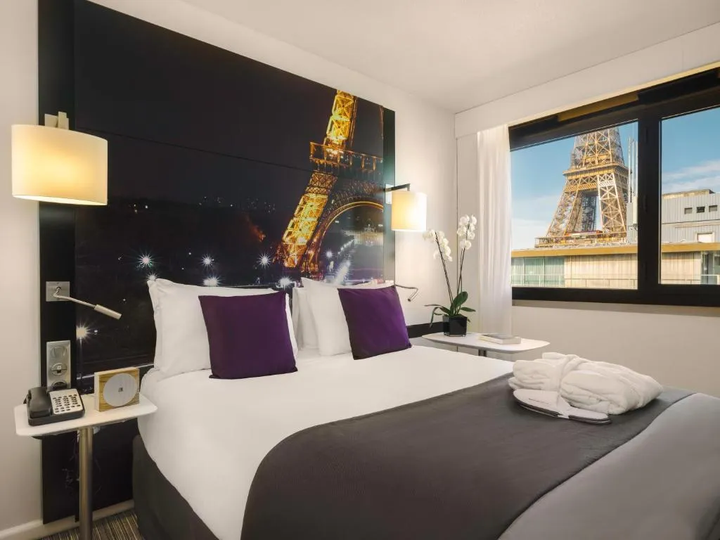 mercure hotel paris con vista torre eiffel